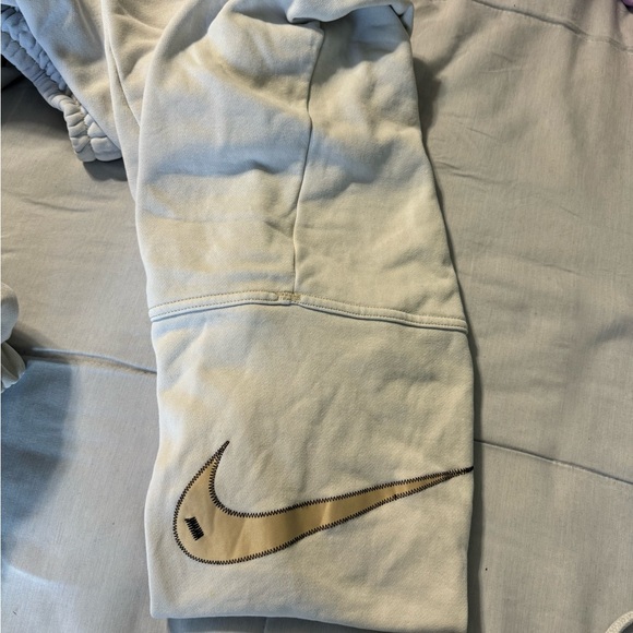 Sweatpants - Picture 3 of 6